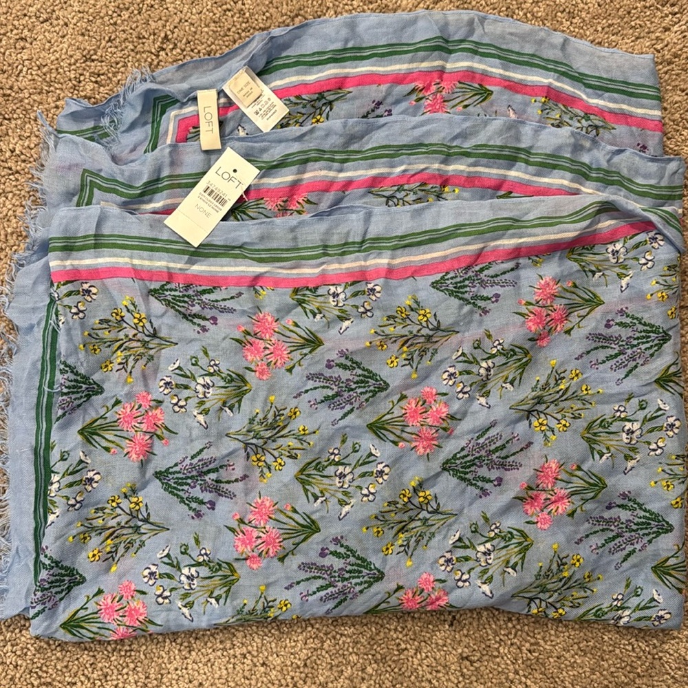 Loft Scarf
